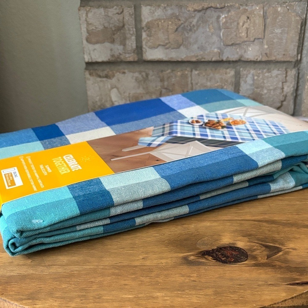 Celebrate Together Blue Gingham Plaid Picnic Table Cloth Fabric 60" by 84" NEW - Picture 7 of 11